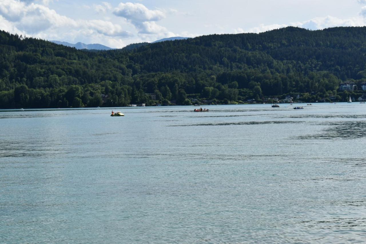 Ferienwohnung unmittelbar am Wörthersee Krumpendorf Exterior foto