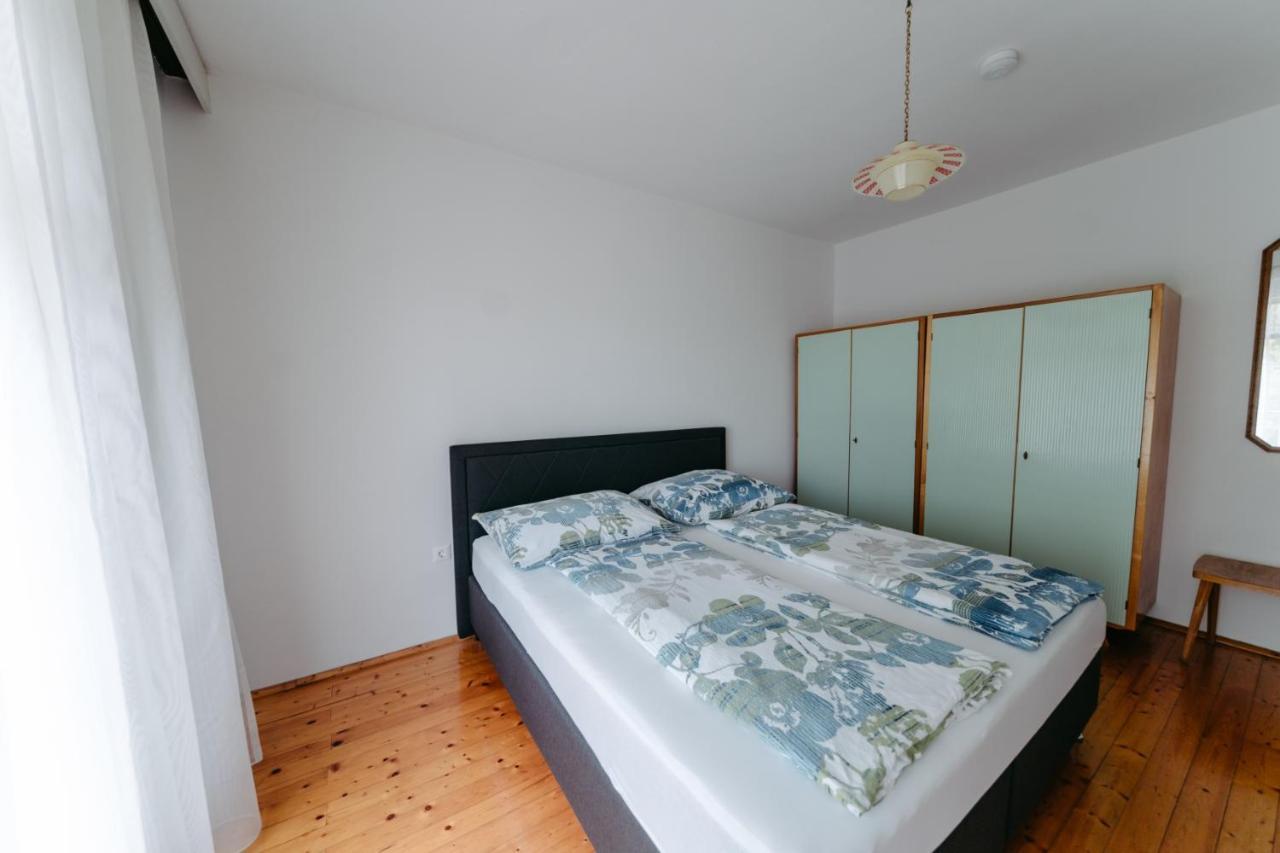 Ferienwohnung unmittelbar am Wörthersee Krumpendorf Exterior foto