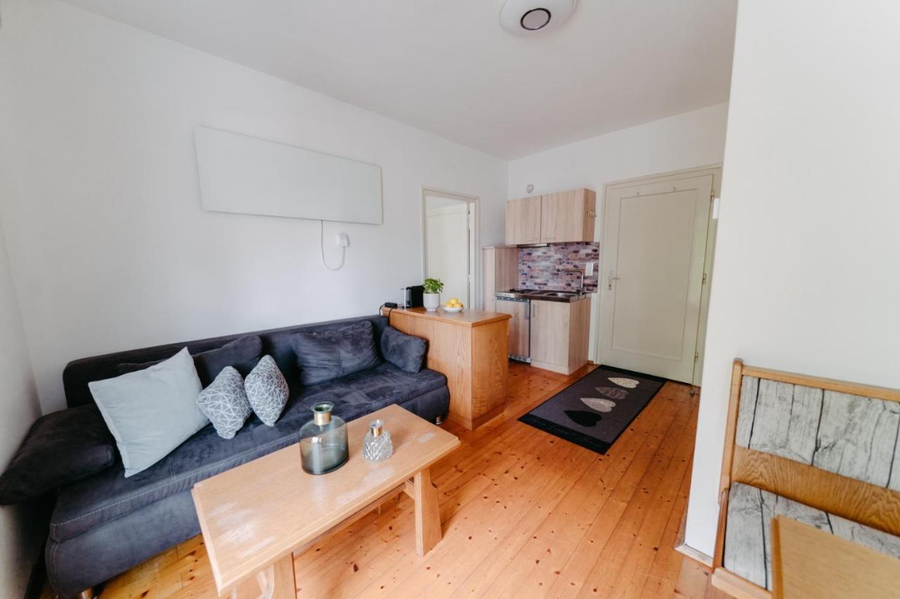Ferienwohnung unmittelbar am Wörthersee Krumpendorf Exterior foto